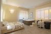 Suite Queen con minipiscina Jacuzzi fronte letto