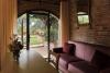 Sala con porta finestra appartamenti vacanze Chiusi