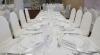 Tavola apparecchiata per banchetto matrimonio 