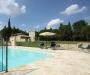 Piscina e barbecue 