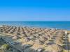 Ampia spiaggia privata di sabbia fine