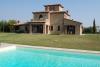 Affitto Villa con Piscina per 14 Persone