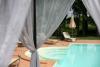 Piscina, Centro benessere e massaggi