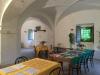 Casale nelle marche per gruppi salone comune