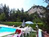 Piscina attrezzata in Villa Vacanza Marche