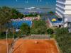 Hotel con campi sportivi e piscine a Montesilvano