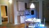 Cucina con  pareti in pietra appartamento Posterola
