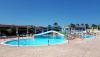 Grande Piscina per adulti e bambini 