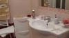Camera girasole bagno con doccia