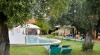 Giardino esterno vicino alla piscina solfurea
